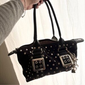 Y2K vintage black faux leather purse with silver hardware and heart charms